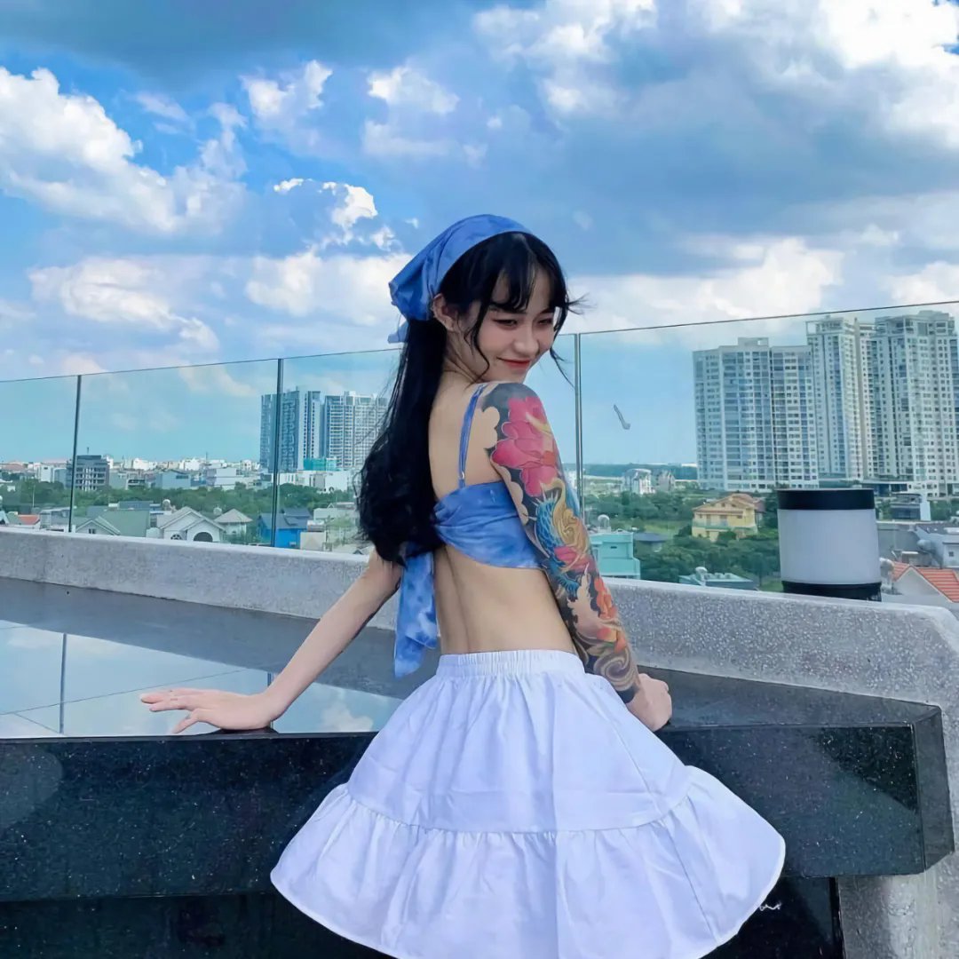 蜂蜜与四叶草